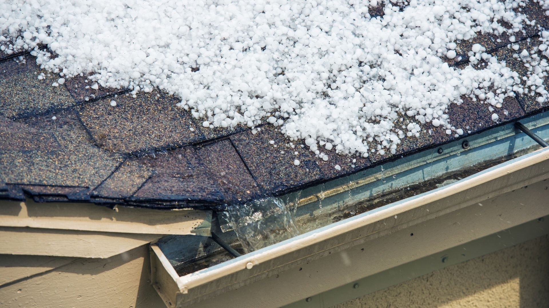 Four Signs Your Home Suffered from Storm Damage